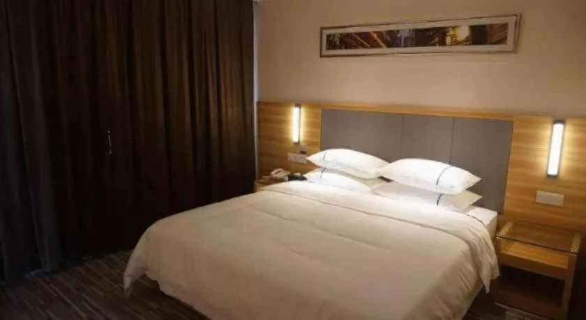 Bed in City Comfort Inn Hu'nan University Of Chinese Medicine