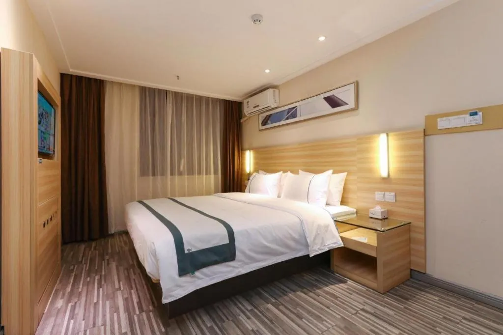 Bed in City Comfort Inn Nanning Police Academy Xianhu Food Street