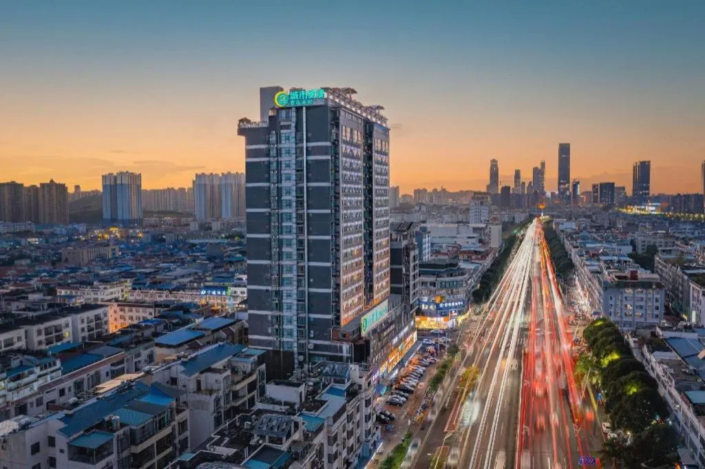 City Comfort Inn Nanning Police Academy Xianhu Food Street