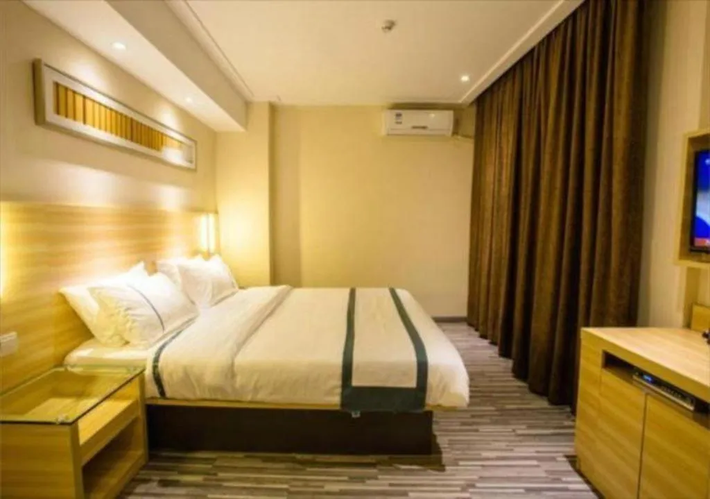 Bed in City Comfort Inn Nanning Police Academy Xianhu Food Street