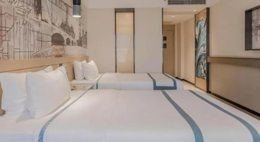 Bed in City Comfort Inn Foshan Gaoming Huaying Square