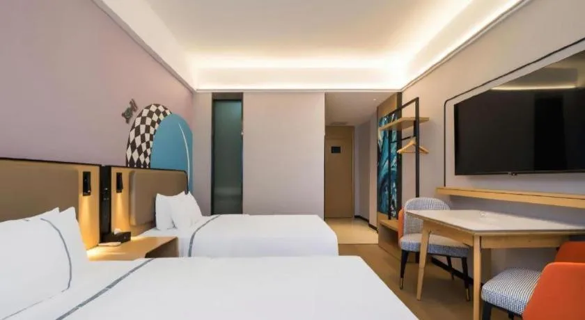 Bed in City Comfort Inn Huanggang Wuxue Bus Center