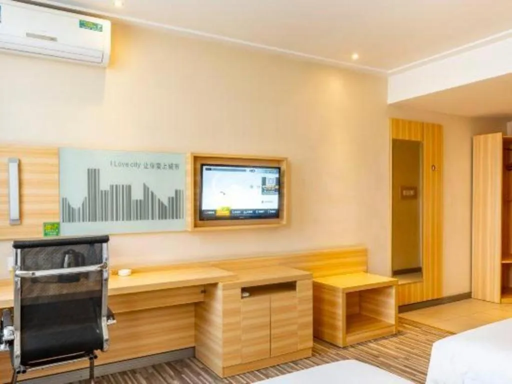 Bed in City Comfort Inn Xiaogan Dawu Bishui Huating