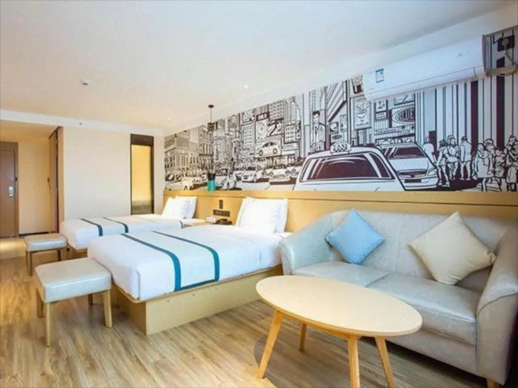 Bed in City Comfort Inn Hotel Guilin Hongling Road