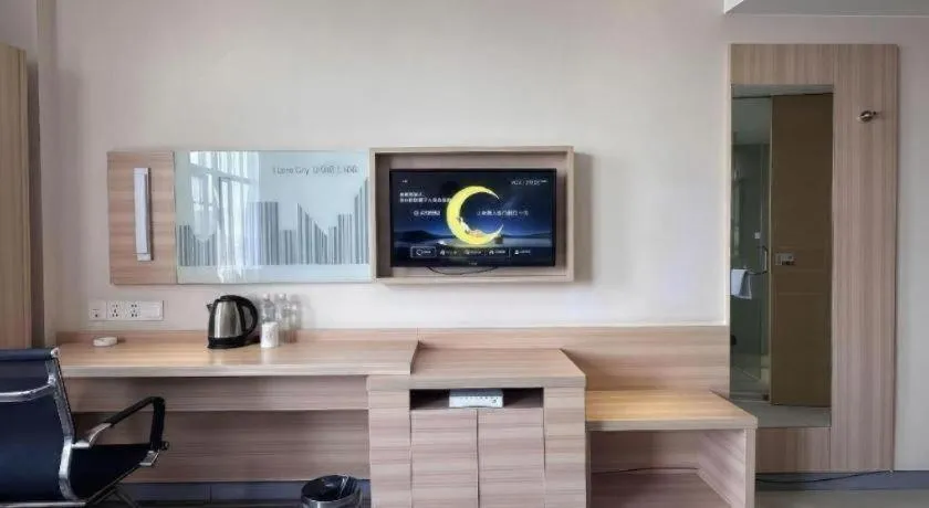 City Comfort Inn Huanggang Macheng City Macheng Square