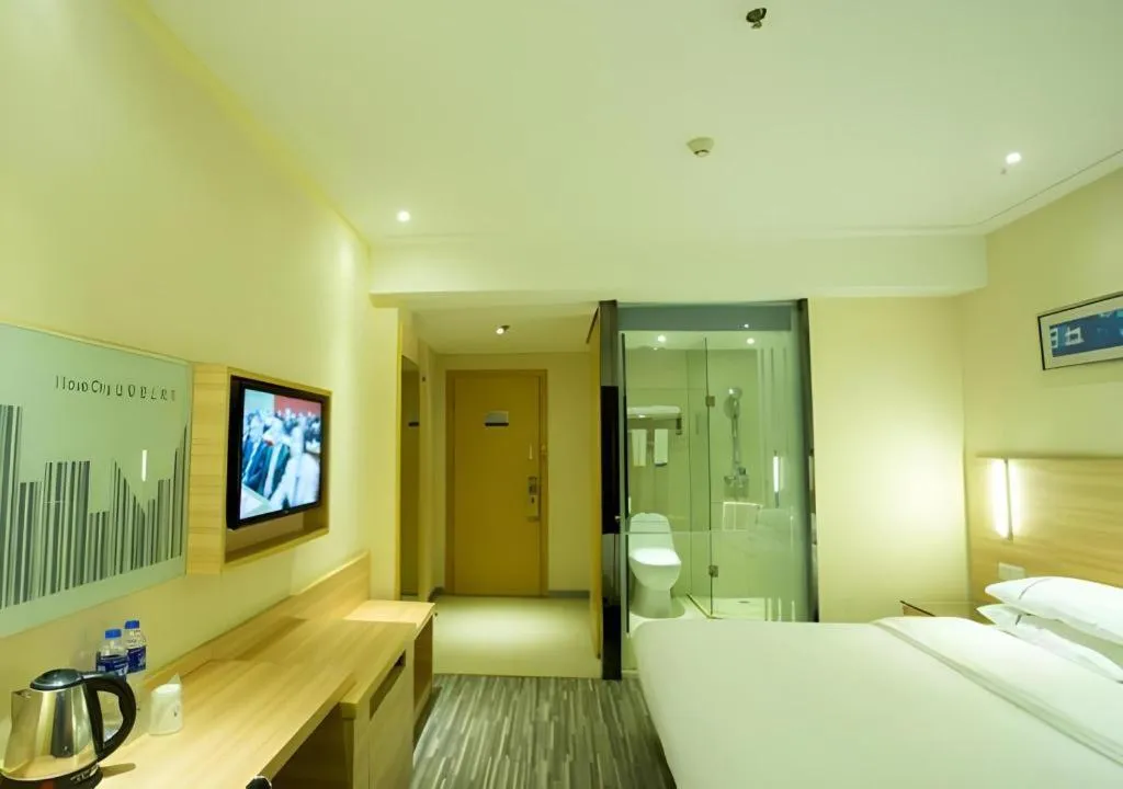 Bed in City Comfort Inn Huanggang Macheng City Macheng Square