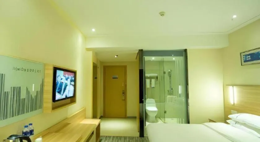 Bed in City Comfort Inn Huanggang Macheng City Macheng Square