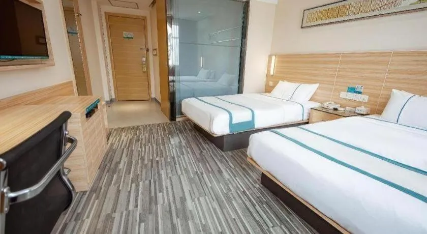 Bed in City Comfort Inn Huanggang Macheng City Macheng Square