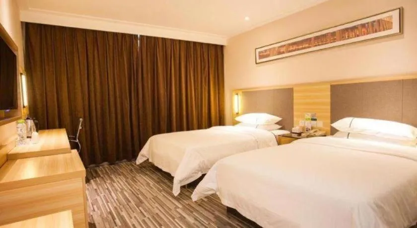 Bed in City Comfort Inn Zhanjiang Seaside Park Guanhai Corridor