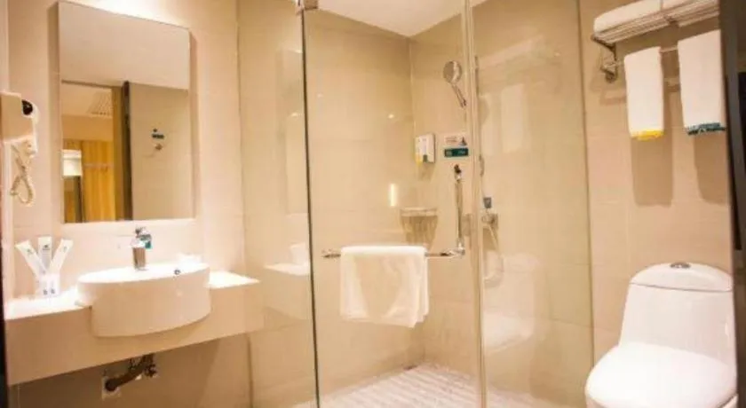 City Comfort Inn Zhanjiang Seaside Park Guanhai Corridor