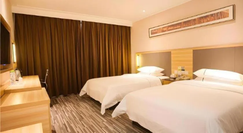 Bed in City Comfort Inn Zhanjiang Seaside Park Guanhai Corridor