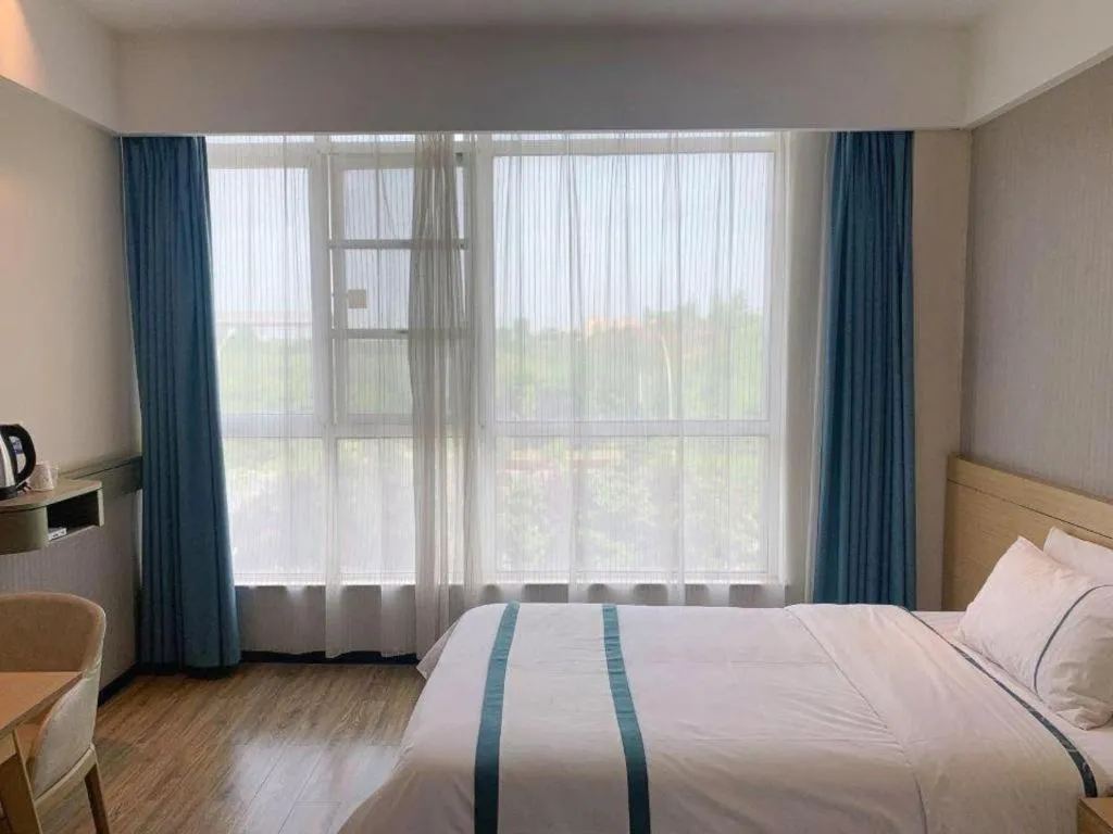 Bed in City Comfort Inn Suizhou Railway Station