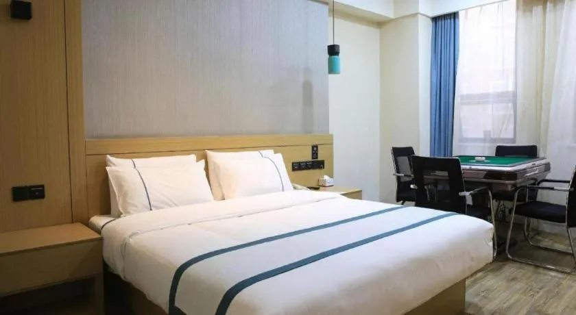 Bed in City Comfort Inn Suizhou Railway Station