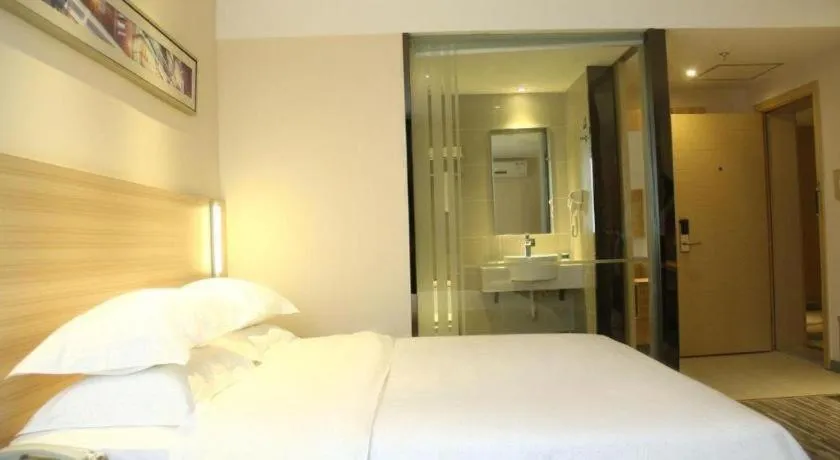 Bed in City Comfort Inn Xianning Chongyang Taoxi Avenue