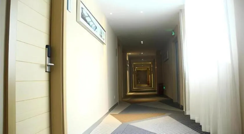 City Comfort Inn Xianning Chongyang Taoxi Avenue