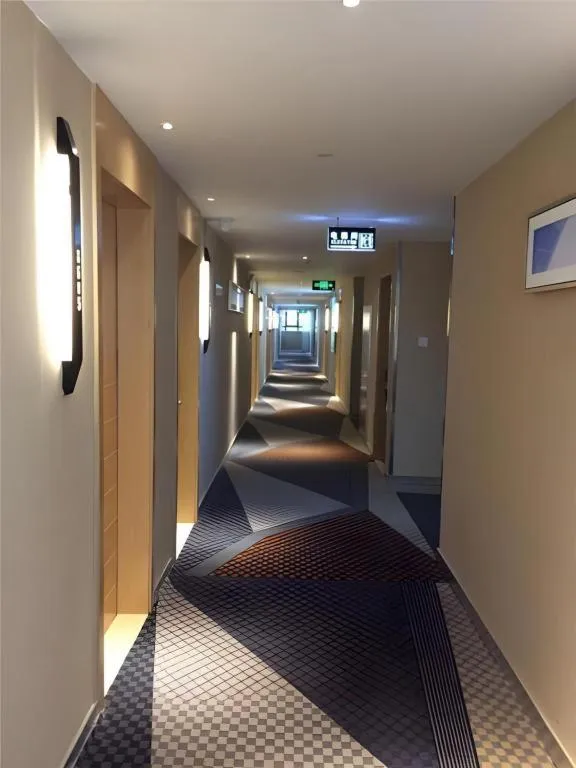 Bed in City Comfort Inn Hefei Shuanggang Fuyang Road