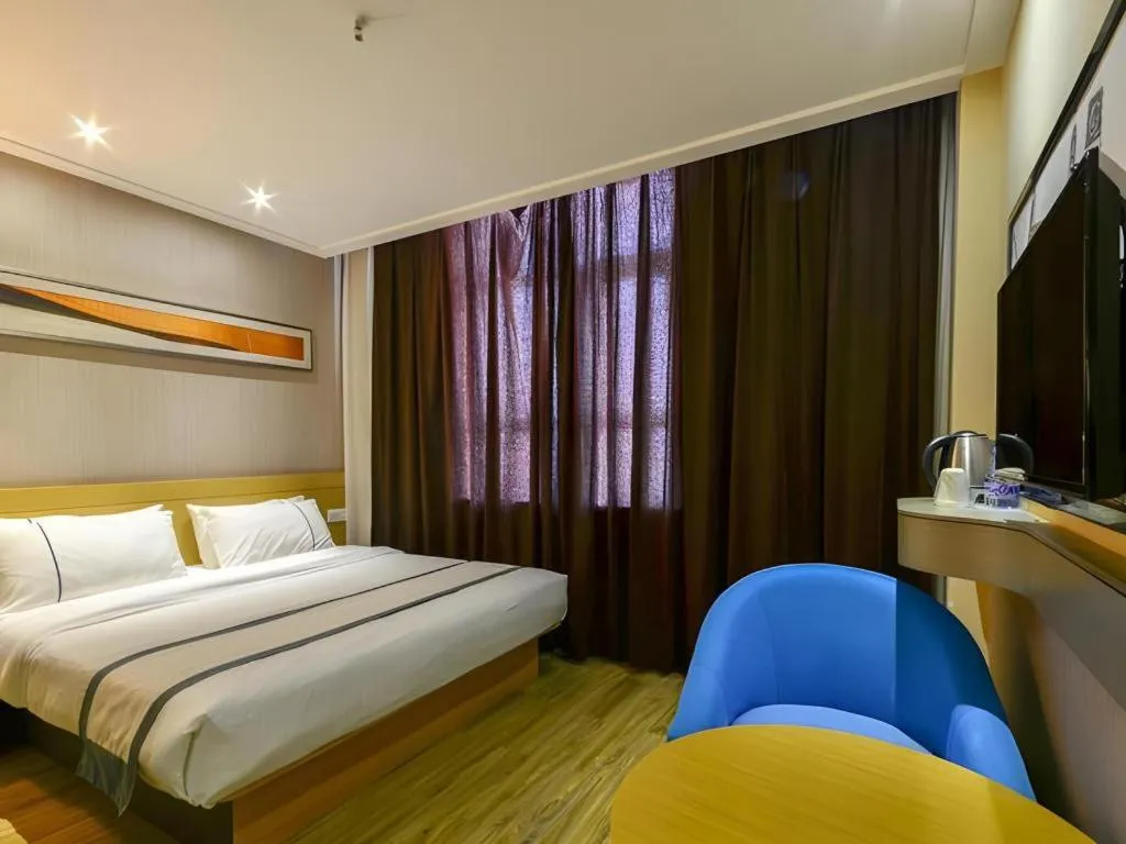 Bed in City Comfort Inn Jingzhou Jianli Jiangcheng Road