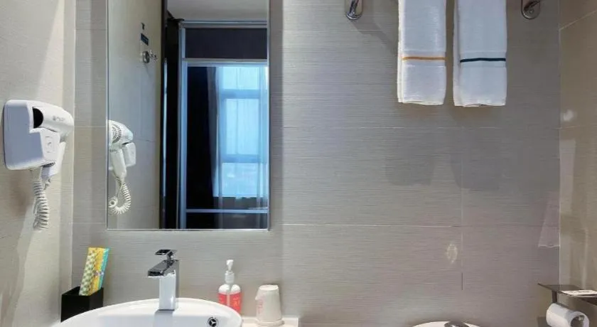 City Comfort Inn Jingzhou Jianli Jiangcheng Road