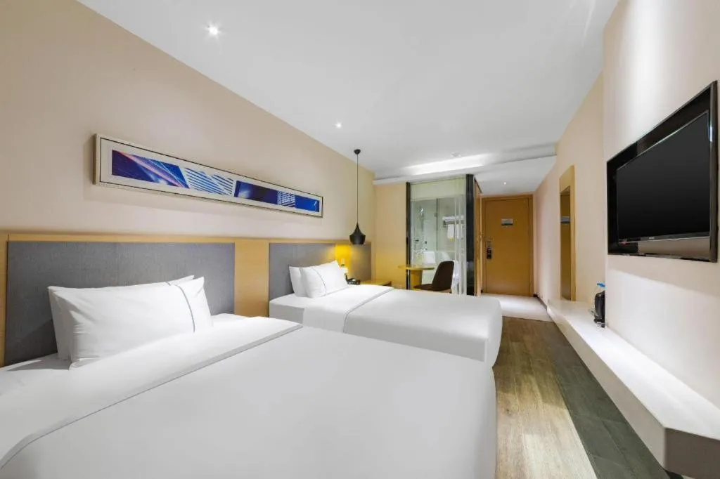 Bed in City Comfort Inn Wuhan International Square Union Medical College Hospital