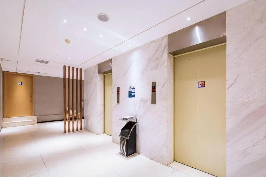 City Comfort Inn Wuhan International Square Union Medical College Hospital