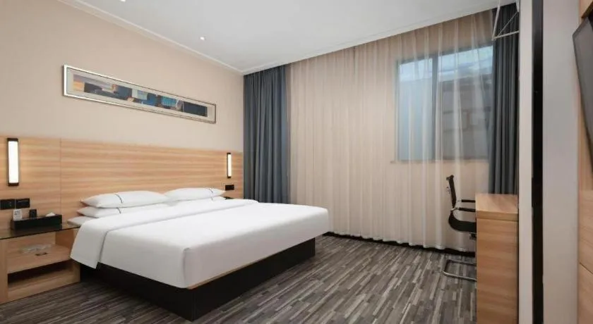 Bed in City Comfort Inn Huangshi Bei Station