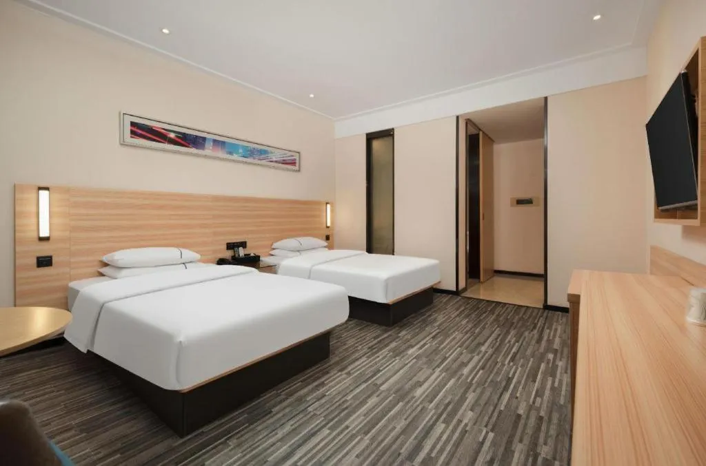 Bed in City Comfort Inn Huangshi Bei Station