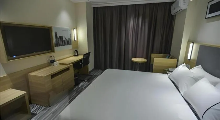 Bed in City Comfort Inn Hefei Anhui Medical University Affiliated Hospital USTC