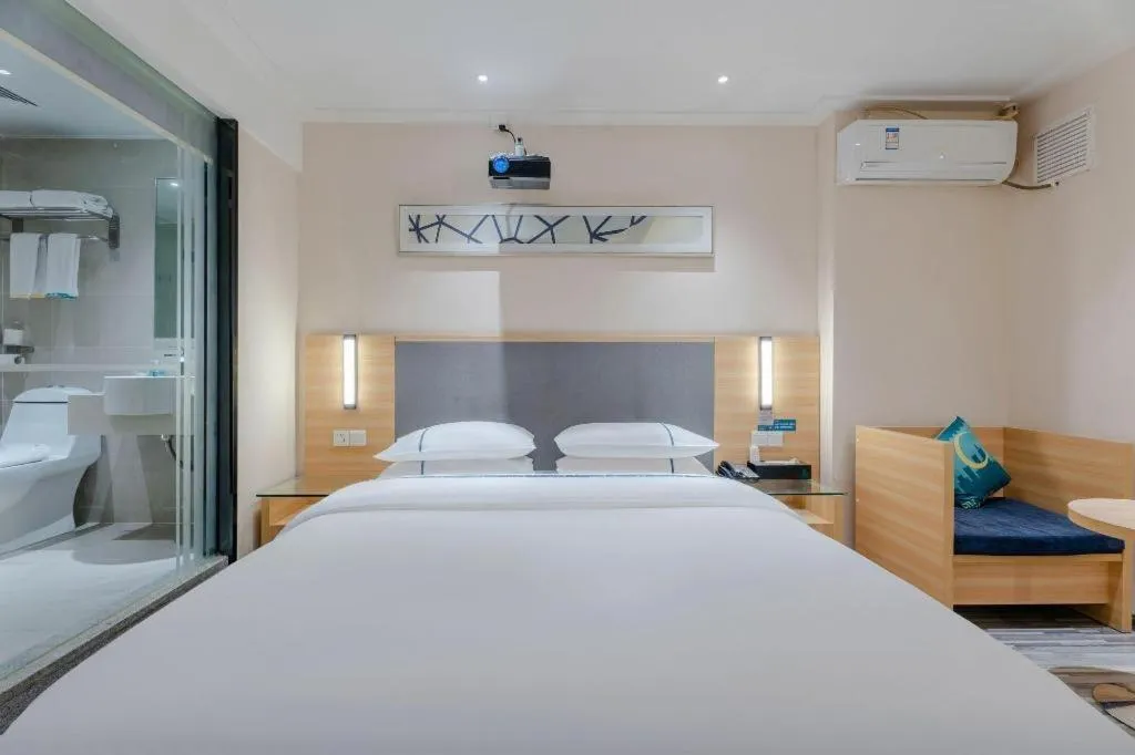 Bed in City Comfort Inn Hefei Anhui Medical University Affiliated Hospital USTC