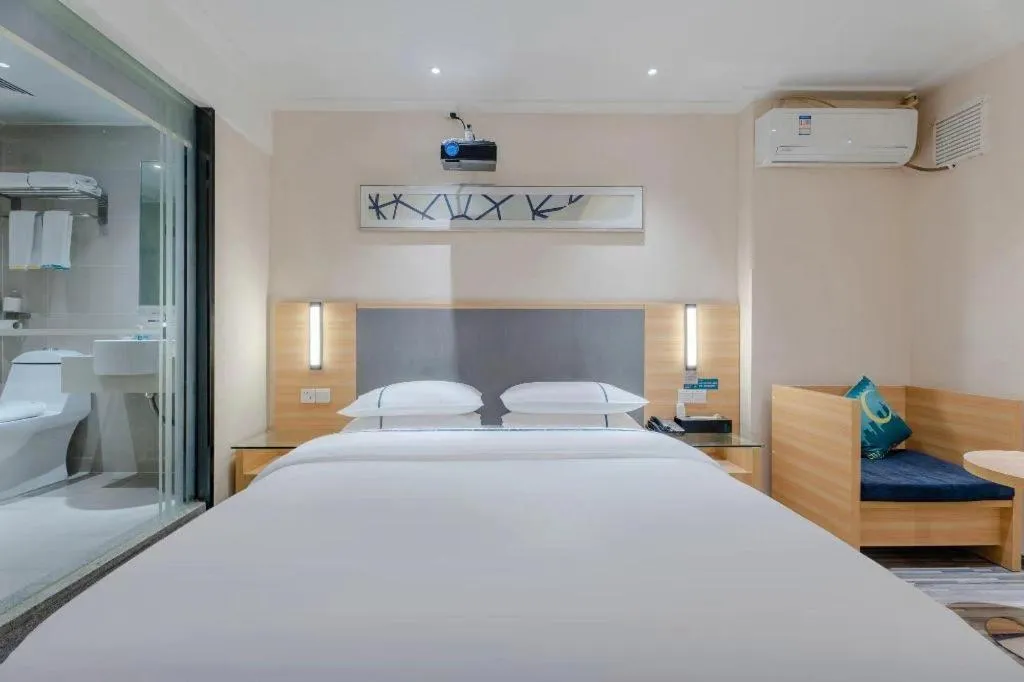 Bed in City Comfort Inn Hefei Anhui Medical University Affiliated Hospital USTC