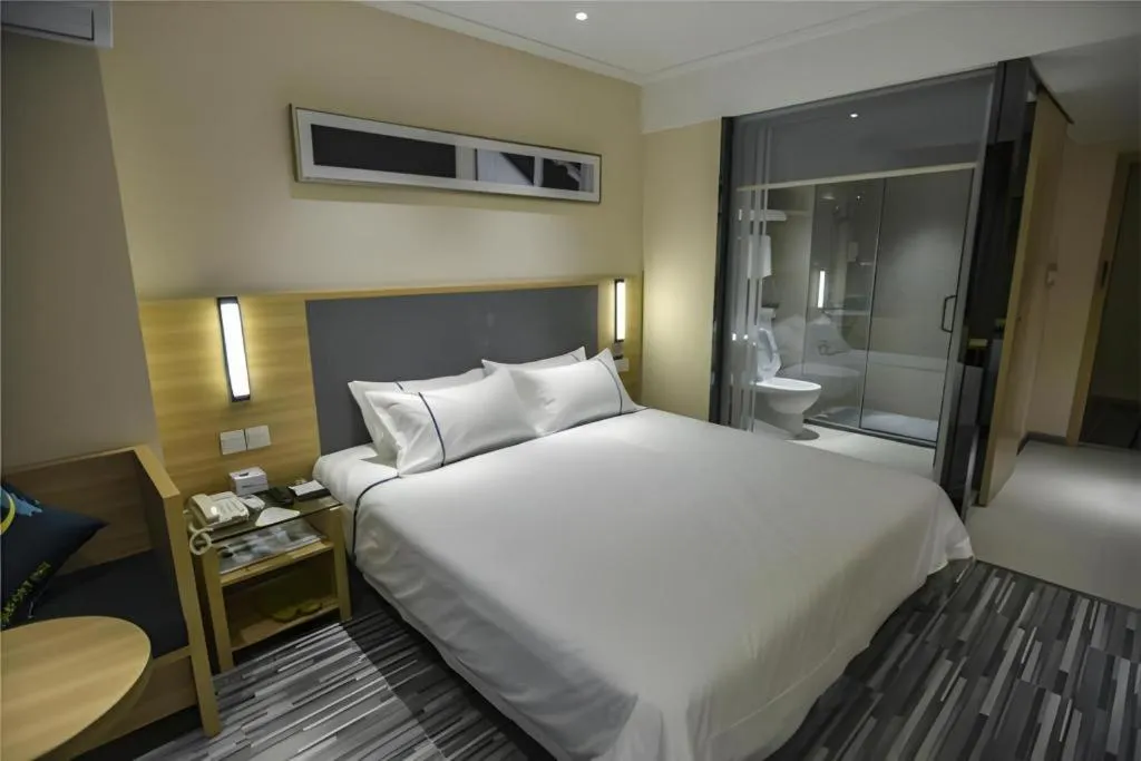 Bed in City Comfort Inn Hefei Anhui Medical University Affiliated Hospital USTC