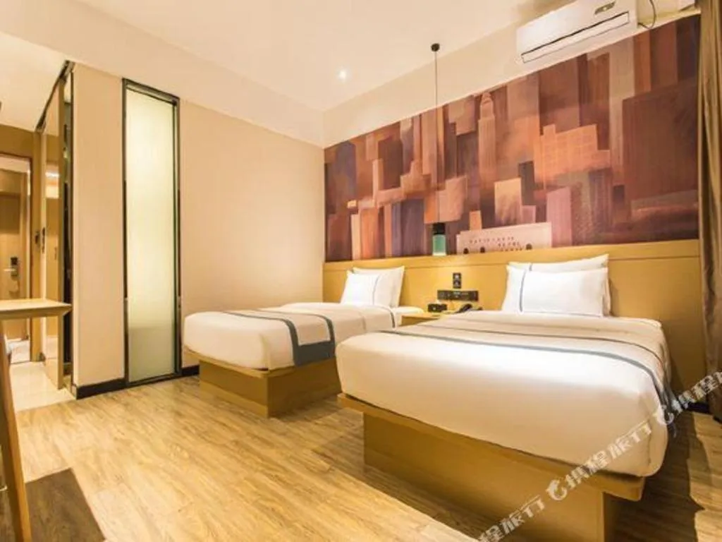 Bed in City Comfort Inn Nanning Jiangnan Wanda Plaza