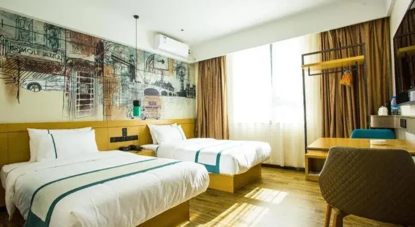 Bed in City Comfort Inn Shangri-La Dukezong Ancient Town Bed in City Comfort Inn Shangri-La Dukezong Ancient Town