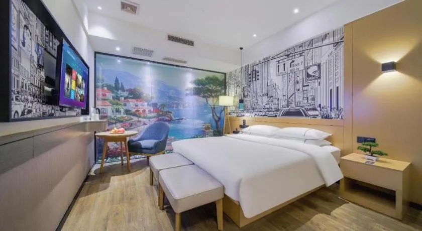 Bed in City Comfort Inn Chongqing Jiangbei International Airport