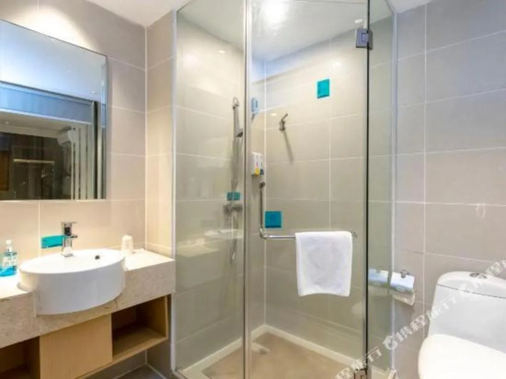 City Comfort Inn Yulin Youth Square 1st People's Hospital