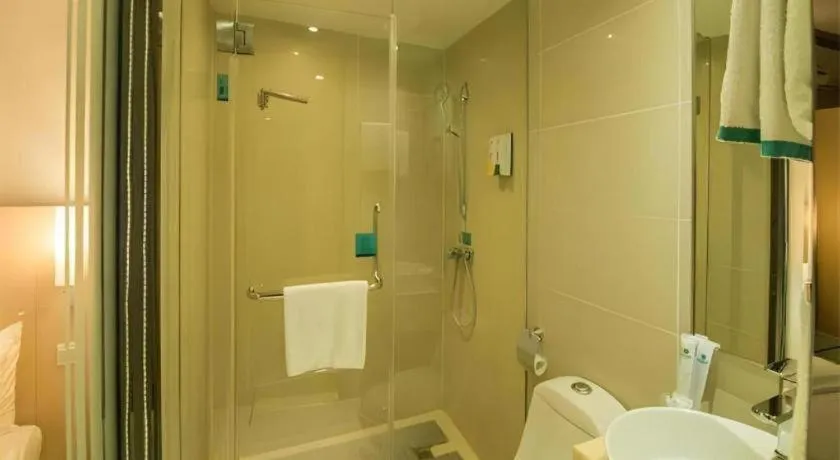 City Comfort Inn Yulin Youth Square 1st People's Hospital