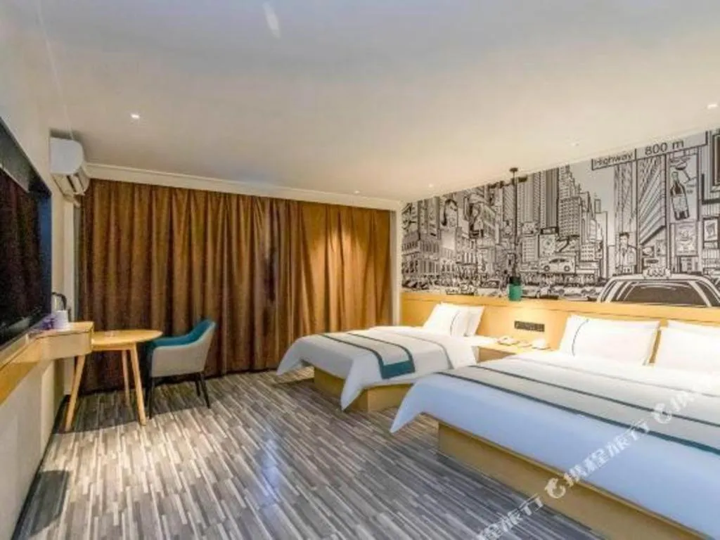 Bed in City Comfort Inn Yulin Youth Square 1st People's Hospital