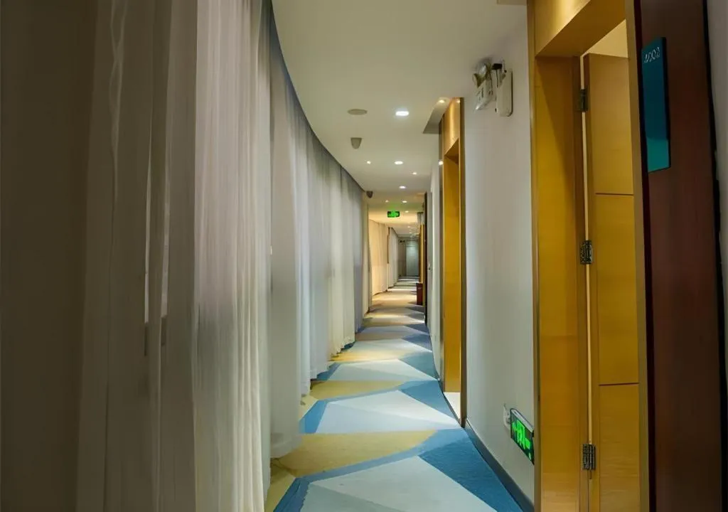 City Comfort Inn Yulin Youth Square 1st People's Hospital