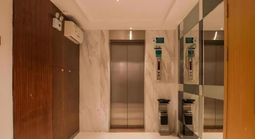 City Comfort Inn Yulin Youth Square 1st People's Hospital