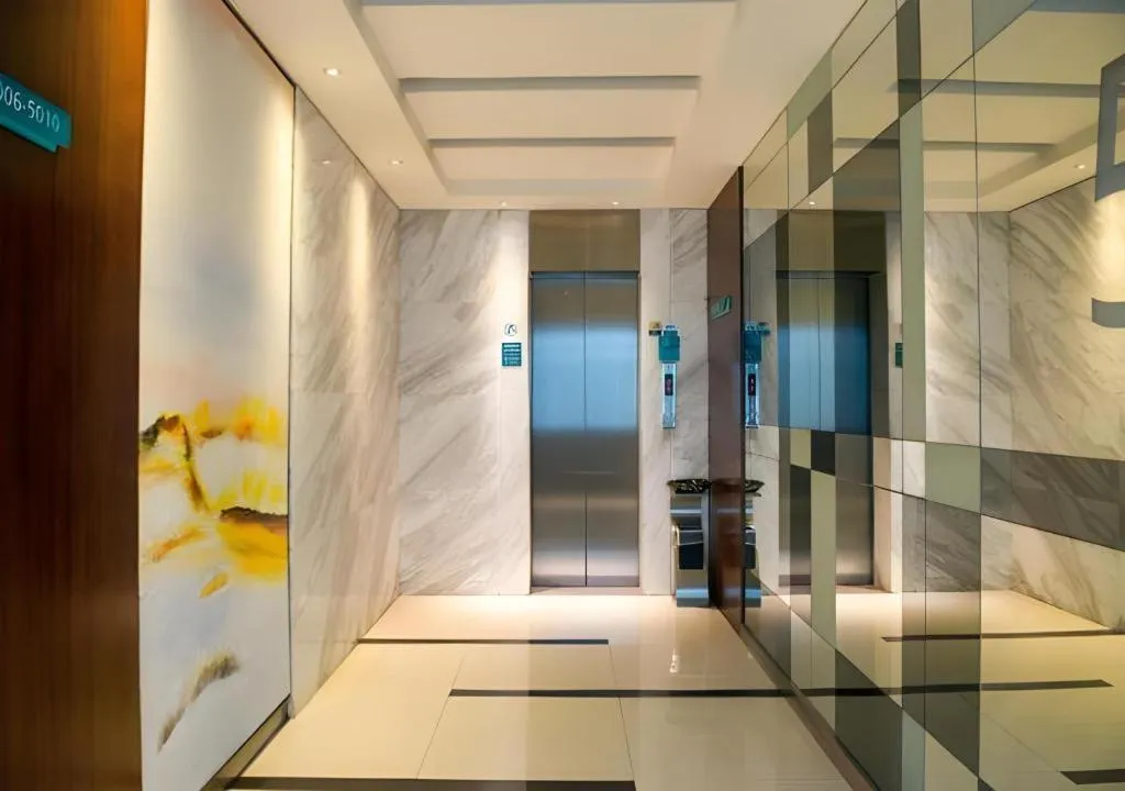 City Comfort Inn Yulin Youth Square 1st People's Hospital