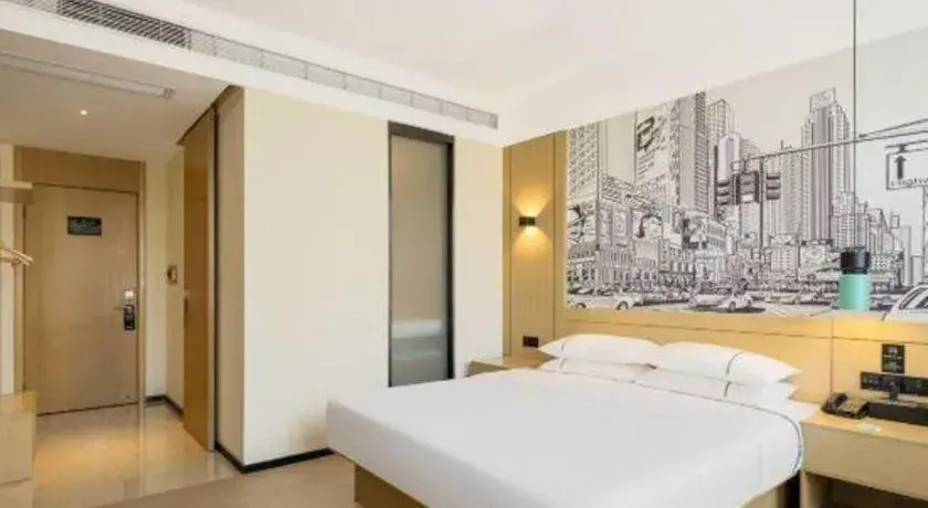 Bed in City Comfort Inn Nanning Beihu Bei Road Metro Station Bed in City Comfort Inn Nanning Beihu Bei Road Metro Station