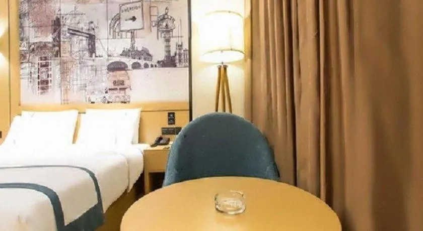 Bed in City Comfort Inn Nanning Guangxi University for Nationalities