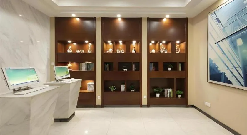 City Comfort Inn Wuhan Dream Times Baotong Temple Metro Station