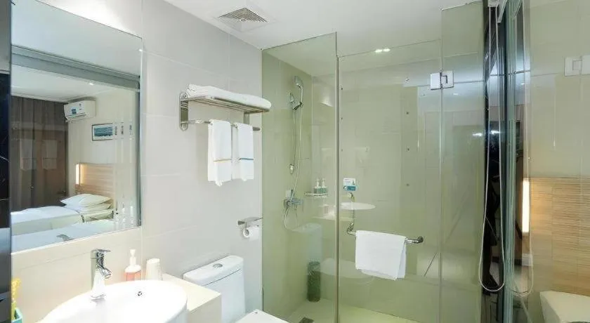 City Comfort Inn Wuhan Dream Times Baotong Temple Metro Station