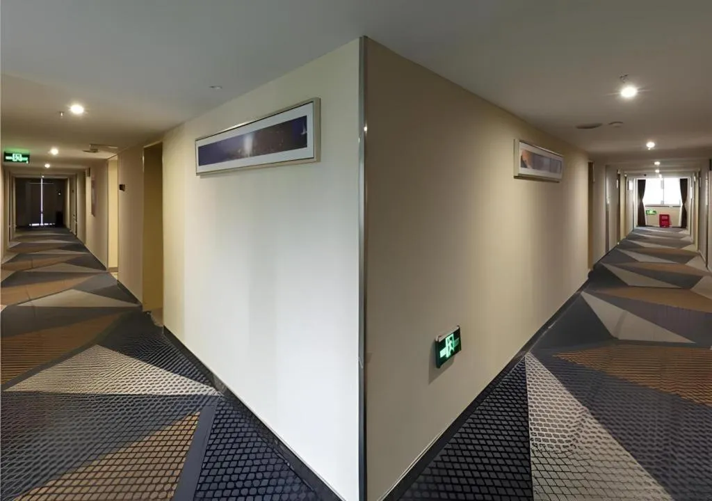 City Comfort Inn Wuhan Dream Times Baotong Temple Metro Station