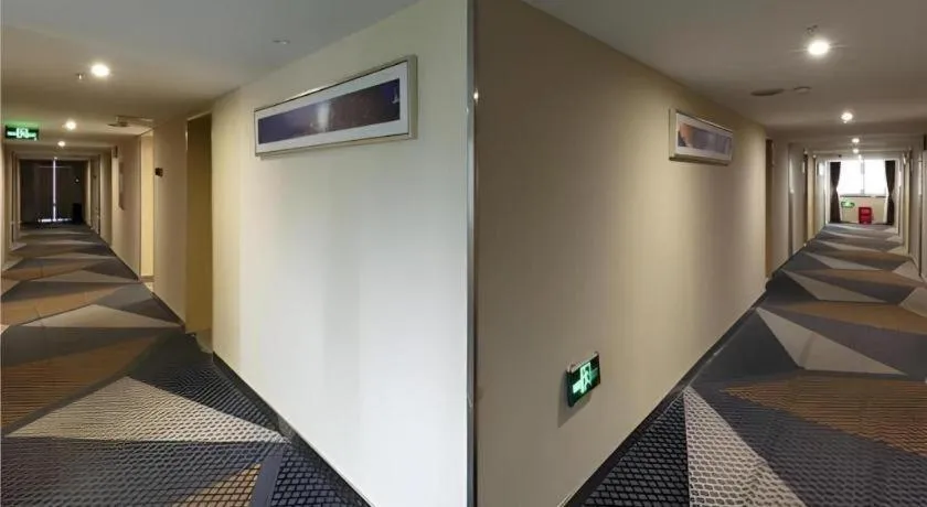 City Comfort Inn Wuhan Dream Times Baotong Temple Metro Station