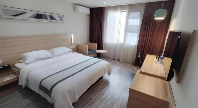 Bed in City Comfort Inn Suizhou Lieshan Avenue
