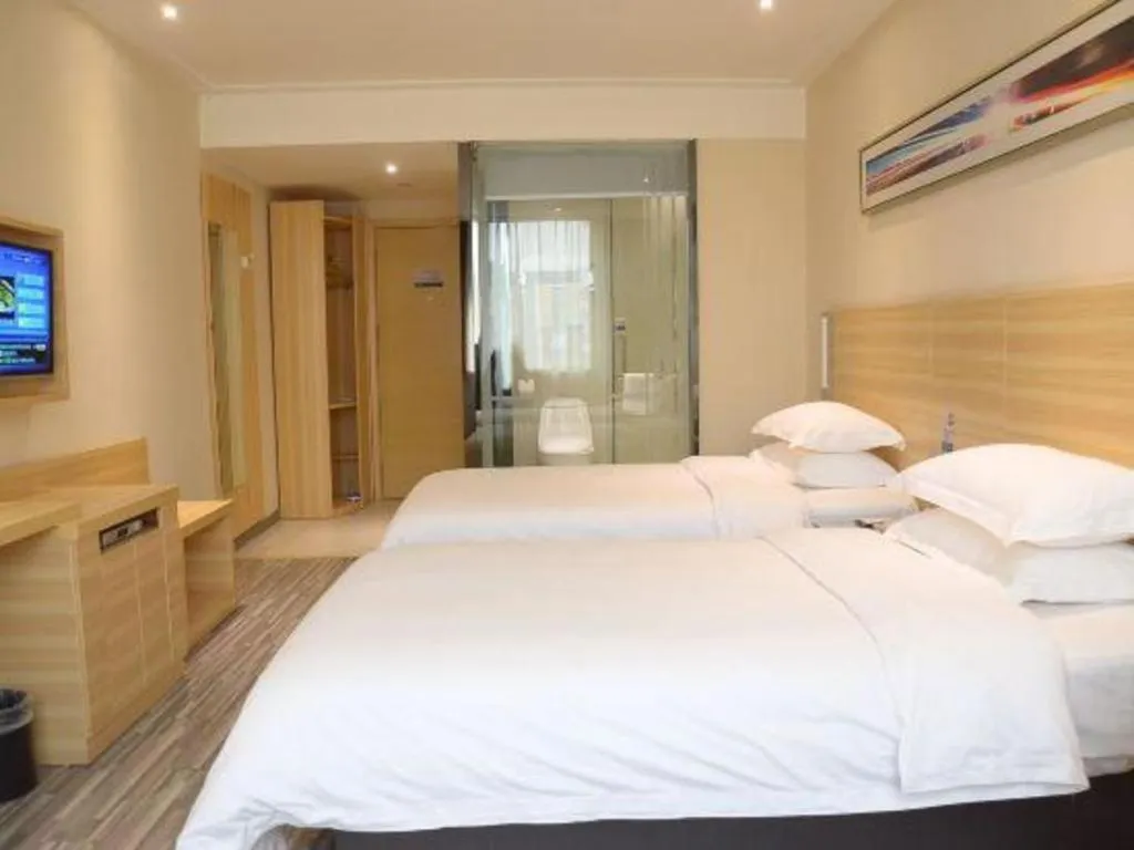 Bed in City Comfort Inn Suizhou Lieshan Avenue