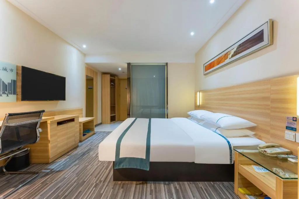 Bed in City Comfort Inn Suizhou Lieshan Avenue