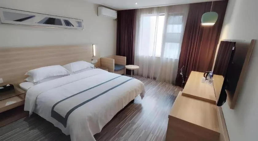 Bed in City Comfort Inn Suizhou Lieshan Avenue