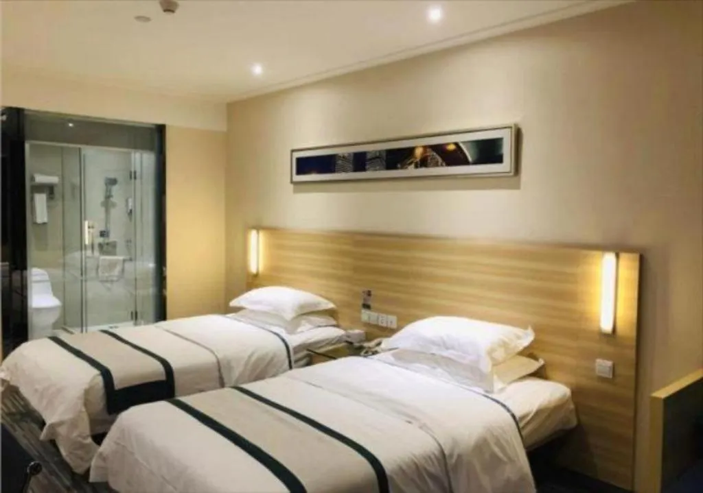 Bed in City Comfort Inn Suizhou Lieshan Avenue